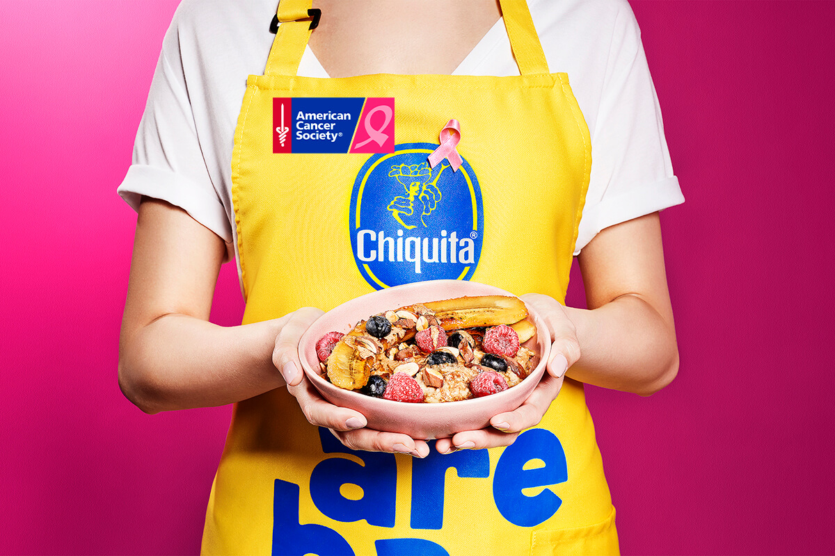 Banana split aux flocons d’avoine et aux amandes grillées par Chiquita