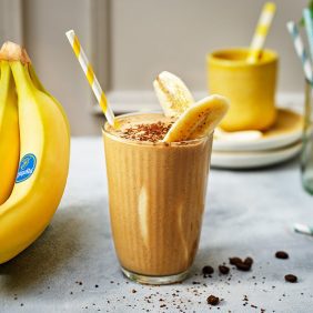 Shake protéiné au beurre de cacahuète et à la banane