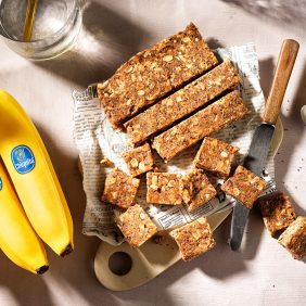 Bouchées à la banane protéinées végétaliennes sans cuisson